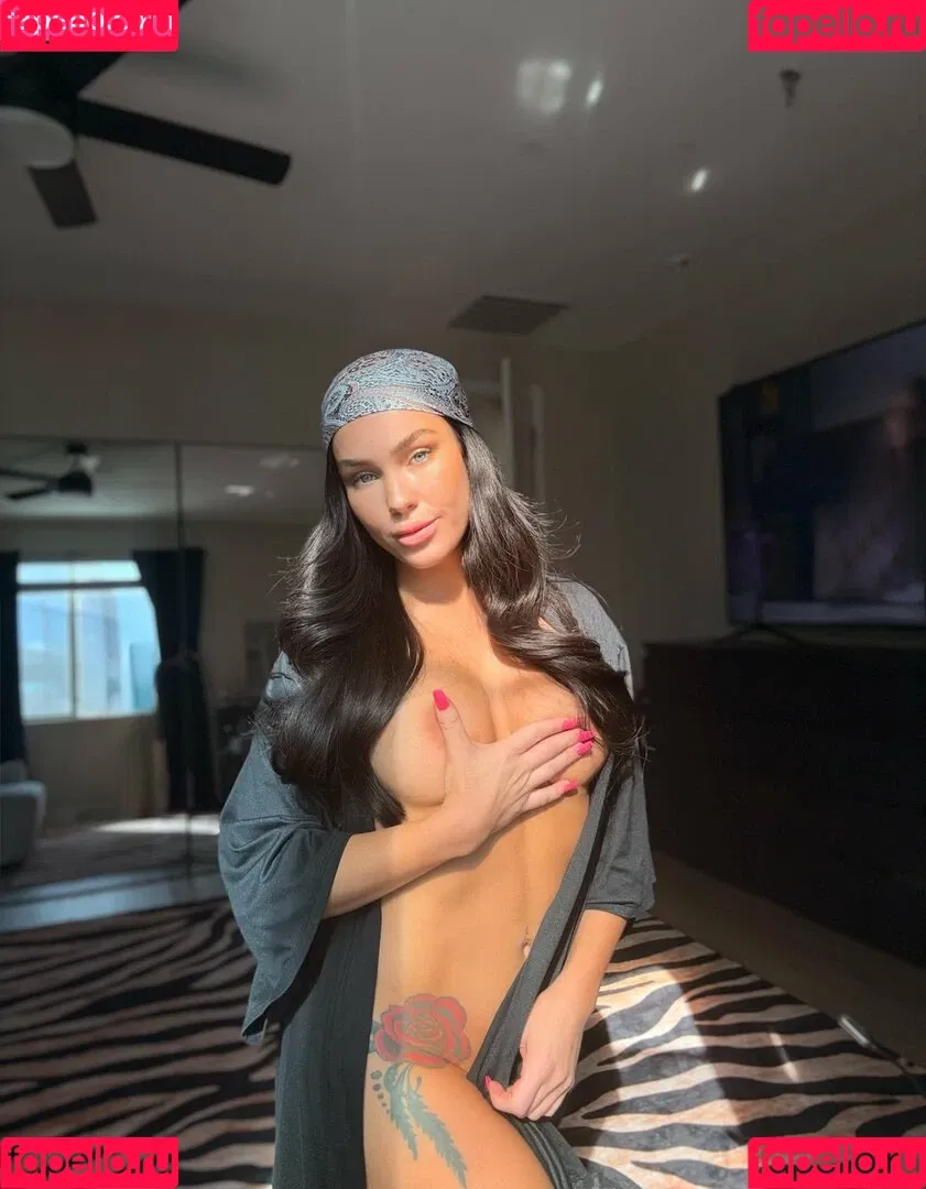 Megan Rain / meganmecrazyXX / meganrain / meganrainofficial_ Onlyfans Photo Gallery 