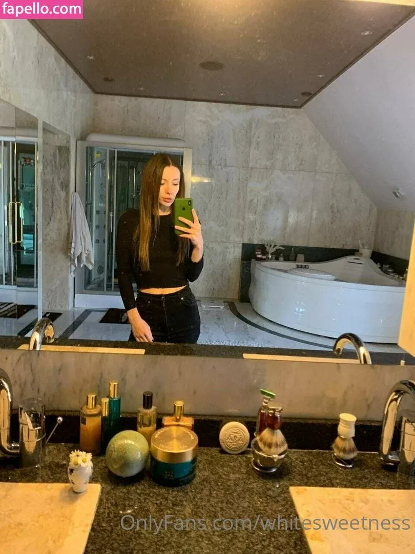 whi_tesweet / whitesweetness Onlyfans Photo Gallery 