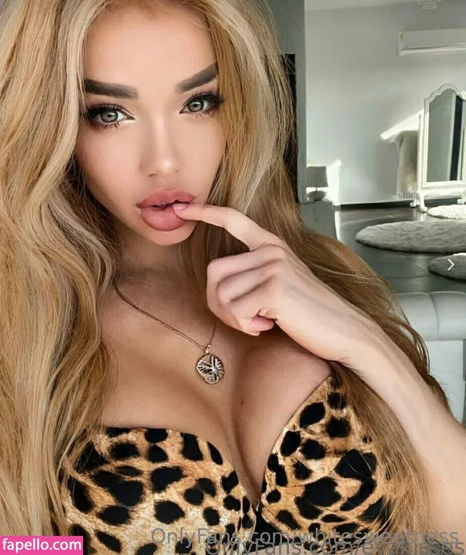 whi_tesweet / whitesweetness Onlyfans Photo Gallery 