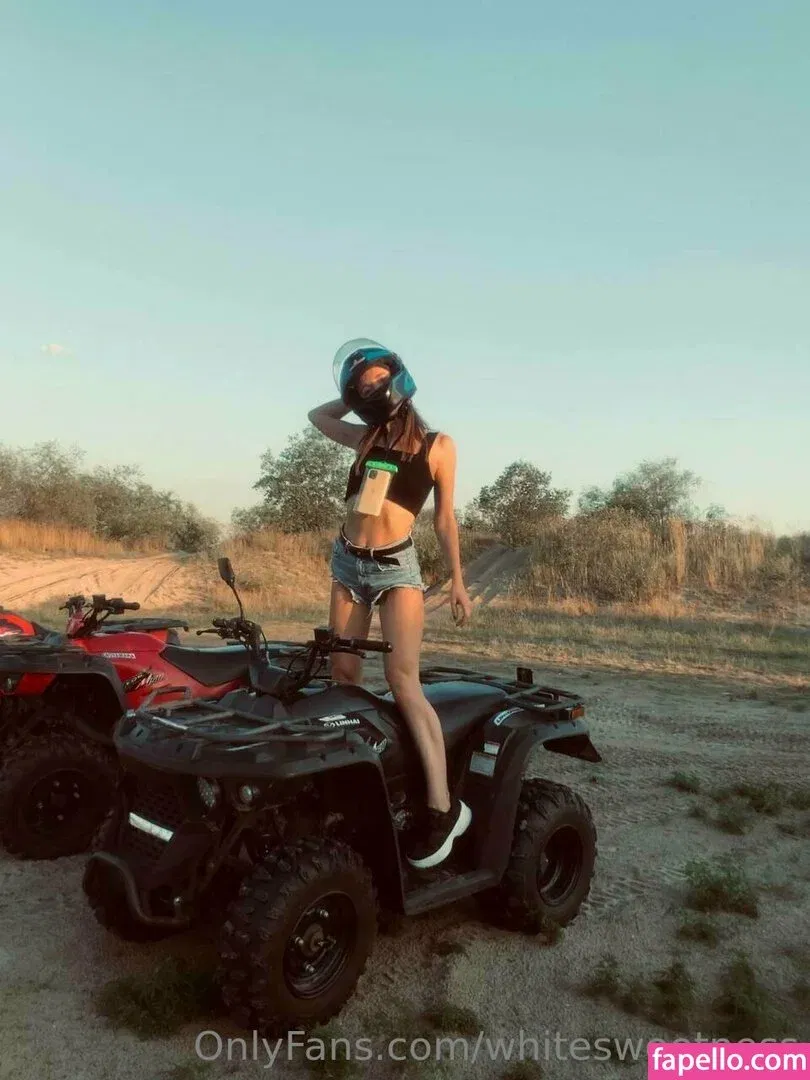 whi_tesweet / whitesweetness Onlyfans Photo Gallery 