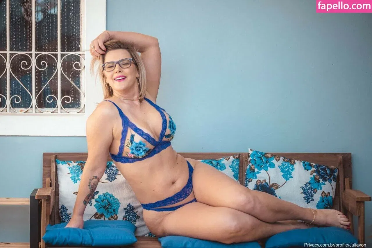 Julia Von Muhlen / juliavon36 / loirajuliavon Onlyfans Photo Gallery 