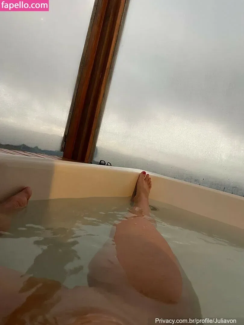 Julia Von Muhlen / juliavon36 / loirajuliavon Onlyfans Photo Gallery 