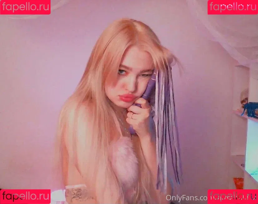 _amy.baby / amy.baby.x Onlyfans Photo Gallery 