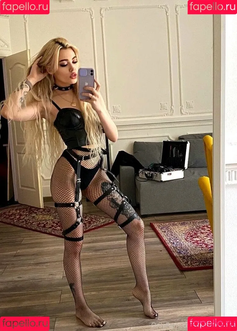 _amy.baby / amy.baby.x Onlyfans Photo Gallery 