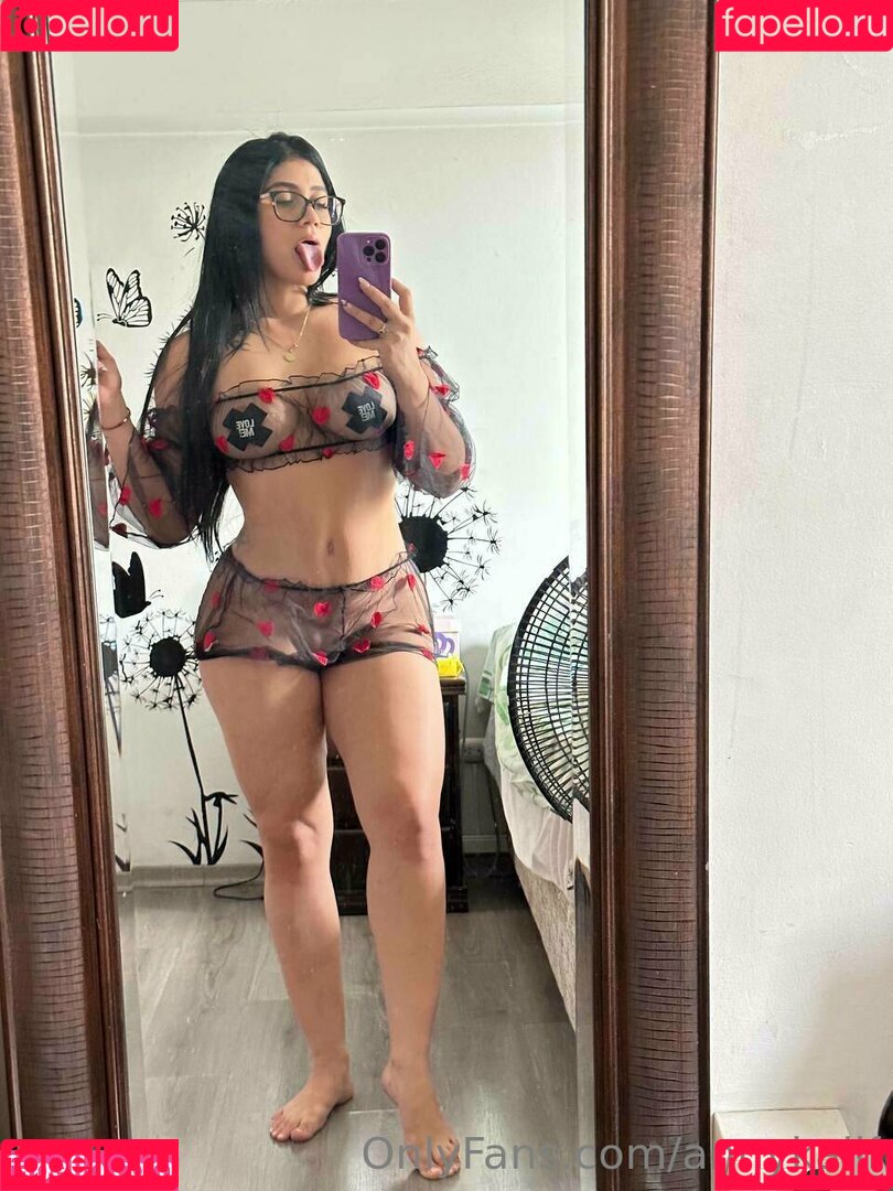 annykalif Onlyfans Photo Gallery 