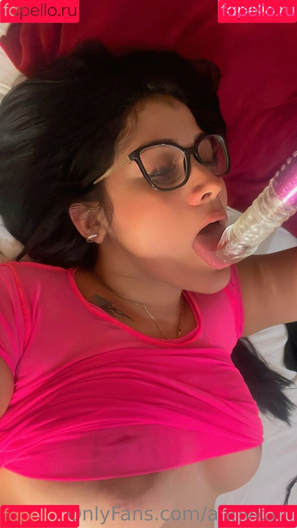 annykalif Onlyfans Photo Gallery 