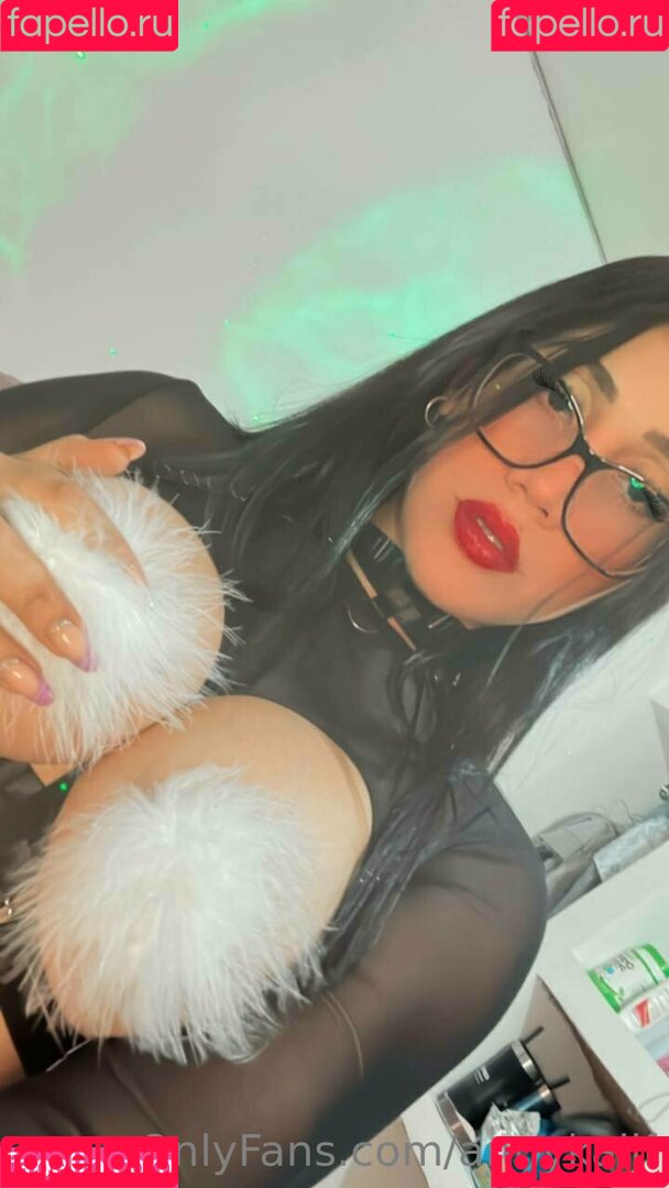 annykalif Onlyfans Photo Gallery 