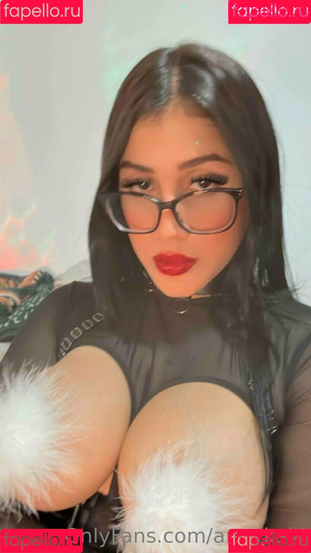 annykalif Onlyfans Photo Gallery 