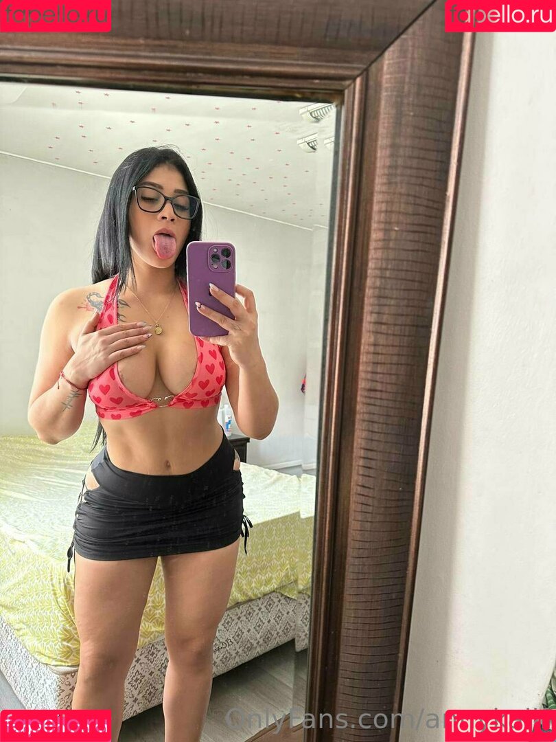 annykalif Onlyfans Photo Gallery 