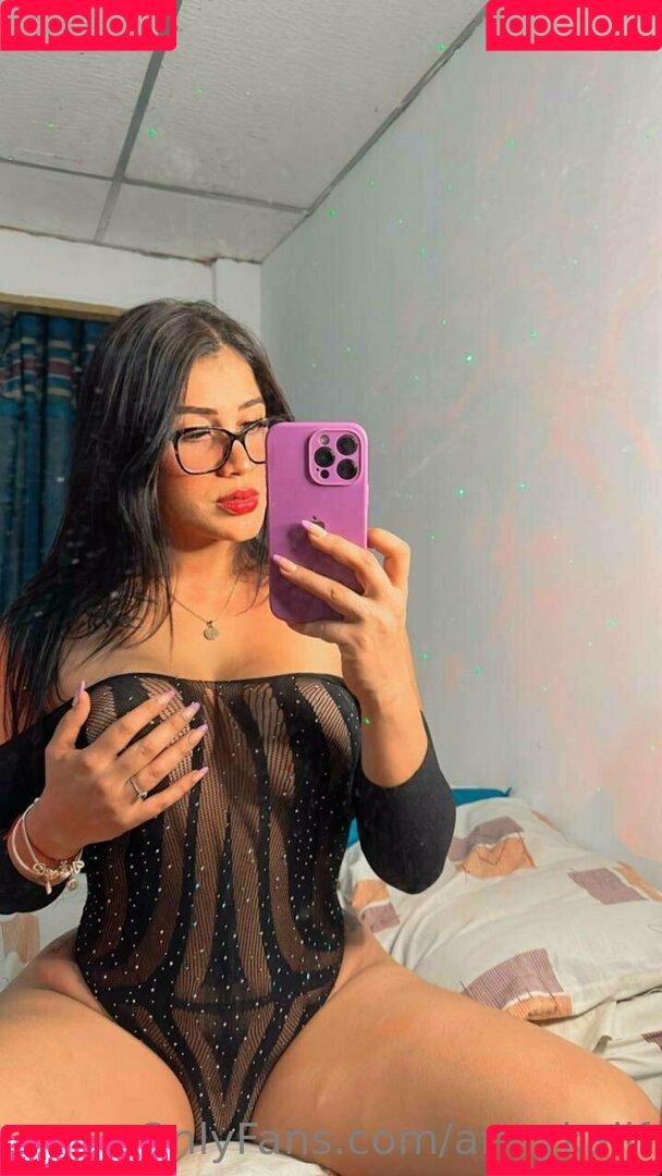 annykalif Onlyfans Photo Gallery 