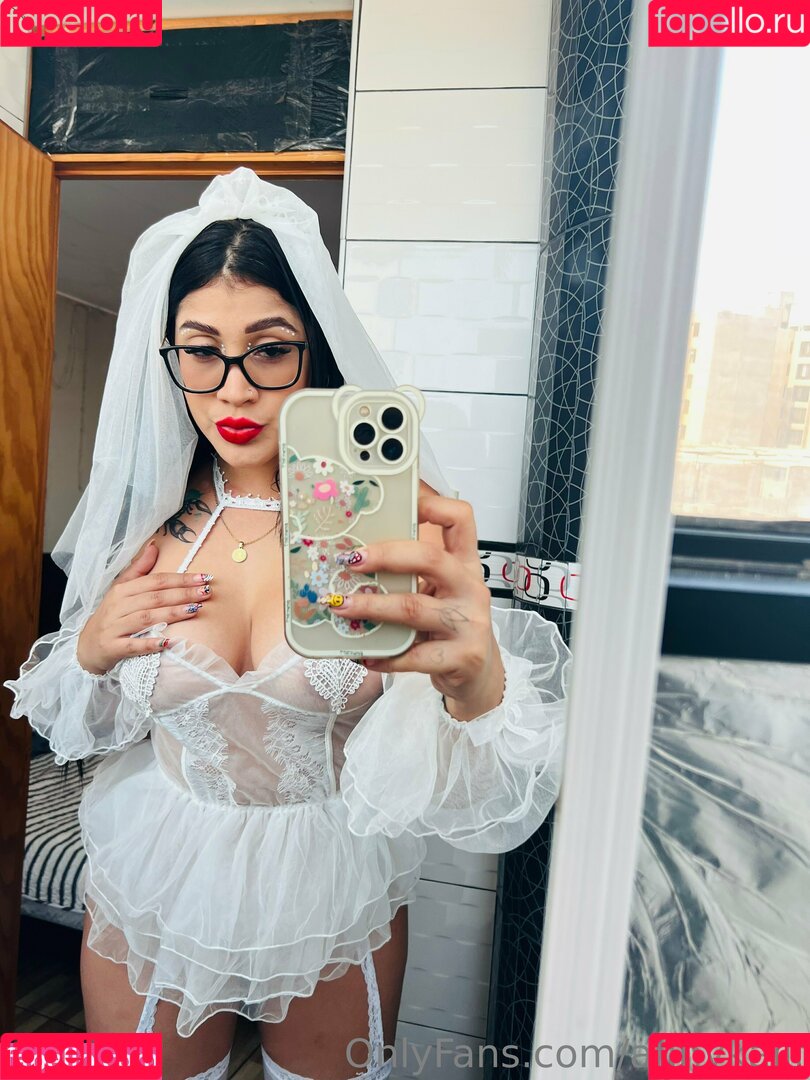 annykalif Onlyfans Photo Gallery 