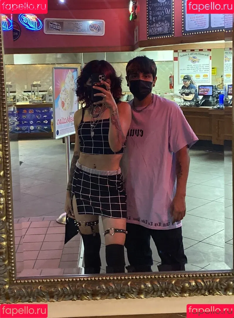 Azmideus / Suedmza / xslxtx Onlyfans Photo Gallery 