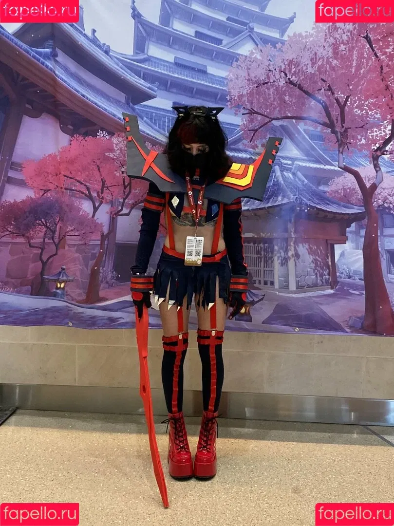 Azmideus / Suedmza / xslxtx Onlyfans Photo Gallery 