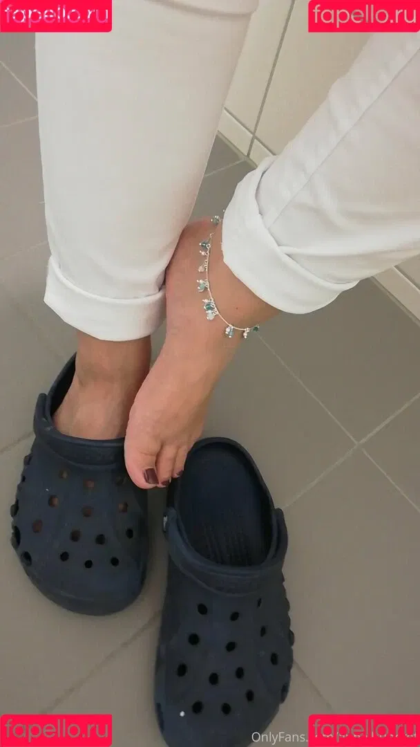 anna.huberof / modelannahuber Onlyfans Photo Gallery 