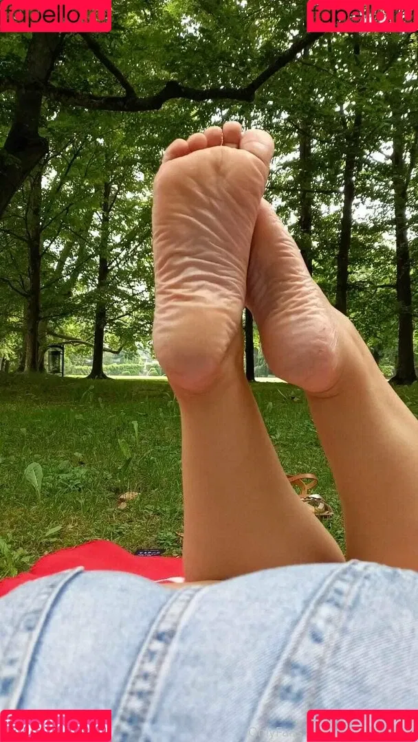 anna.huberof / modelannahuber Onlyfans Photo Gallery 