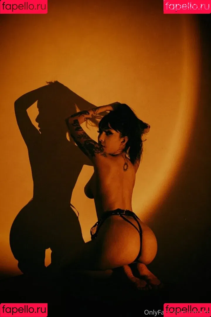 Natth / natth_j / sgnatth Onlyfans Photo Gallery 