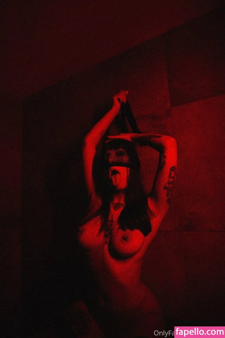 Natth / natth_j / sgnatth Onlyfans Photo Gallery 