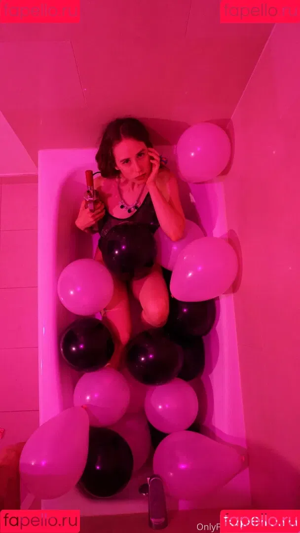 jackiehoff / jackiephoff Onlyfans Photo Gallery 