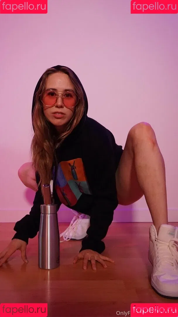 jackiehoff / jackiephoff Onlyfans Photo Gallery 