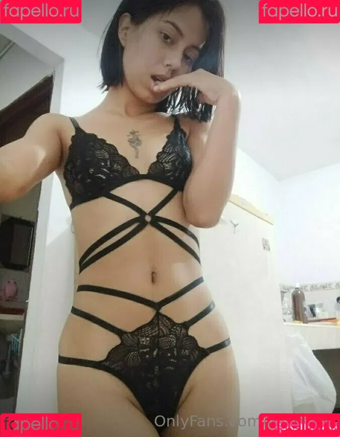 lelymaid / the_littlestmermaid Onlyfans Photo Gallery 