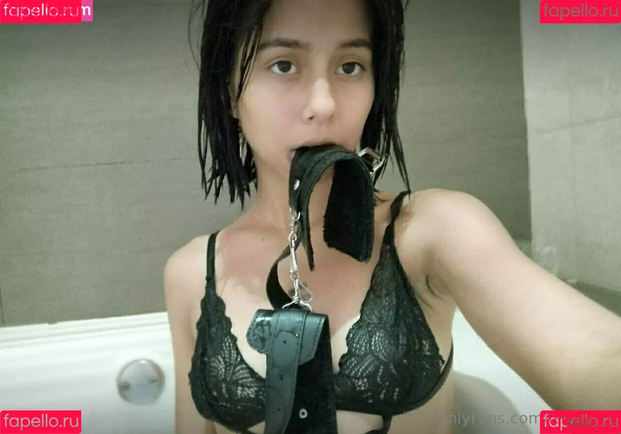 lelymaid / the_littlestmermaid Onlyfans Photo Gallery 