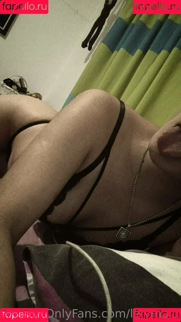 lelymaid / the_littlestmermaid Onlyfans Photo Gallery 