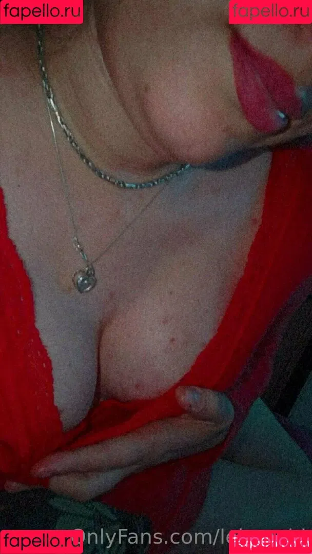 lelymaid / the_littlestmermaid Onlyfans Photo Gallery 