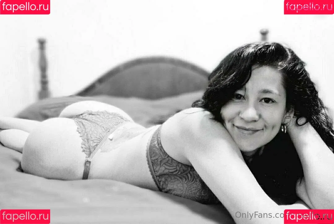 lelymaid / the_littlestmermaid Onlyfans Photo Gallery 