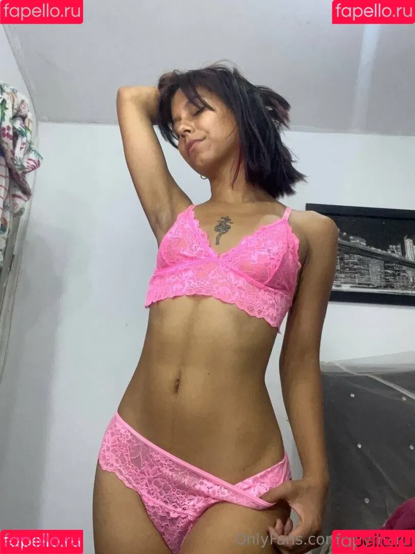 lelymaid / the_littlestmermaid Onlyfans Photo Gallery 