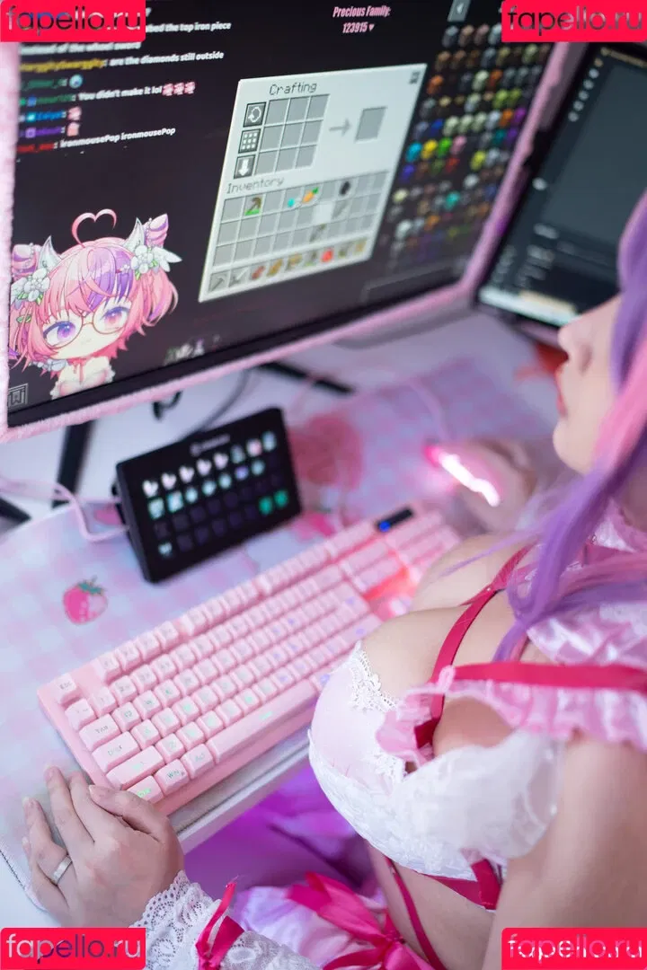 Hana Bunny / Hanna Dinh / hana.bunny_bunny / hanabunny / squishubunny Onlyfans Photo Gallery 