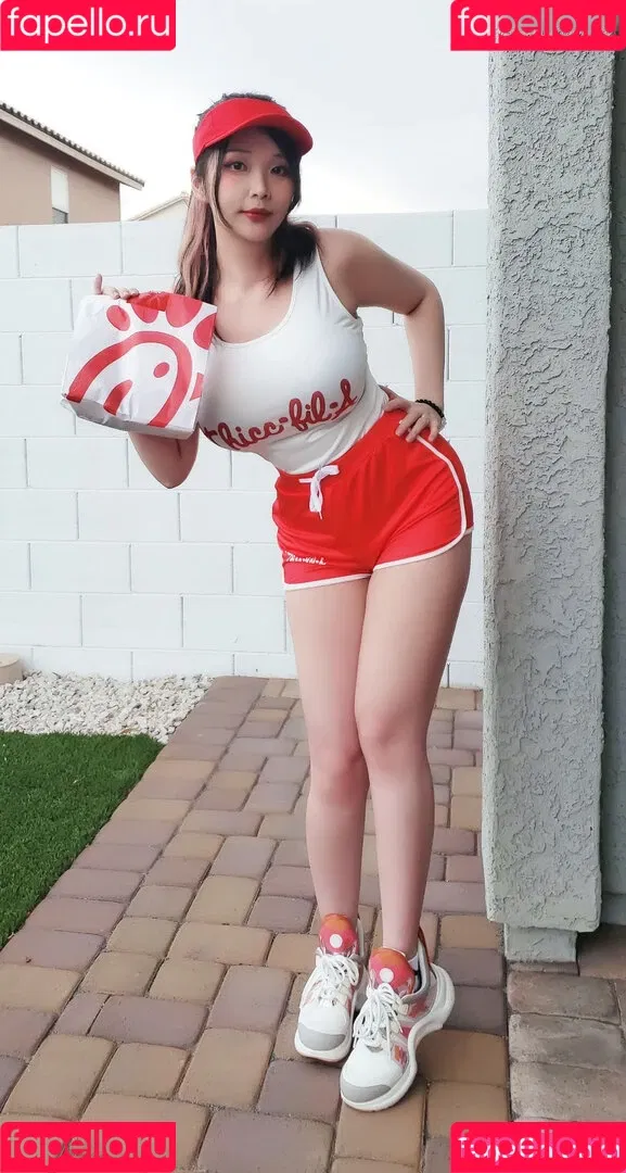 Hana Bunny / Hanna Dinh / hana.bunny_bunny / hanabunny / squishubunny Onlyfans Photo Gallery 