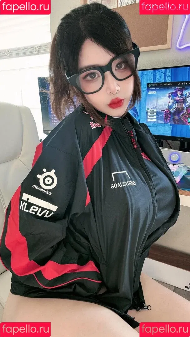 Hana Bunny / Hanna Dinh / hana.bunny_bunny / hanabunny / squishubunny Onlyfans Photo Gallery 