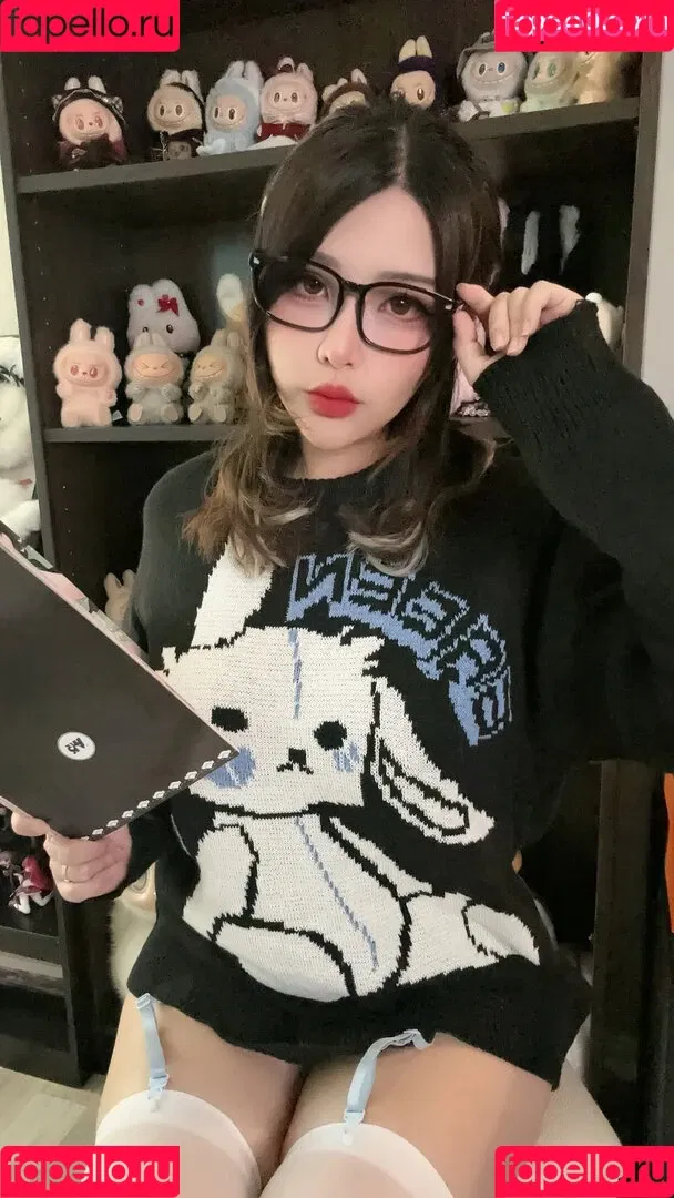 Hana Bunny / Hanna Dinh / hana.bunny_bunny / hanabunny / squishubunny Onlyfans Photo Gallery 