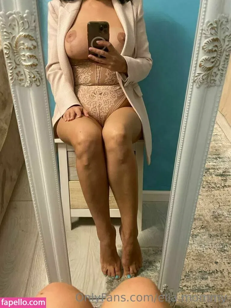 ella.mommy / mommyella Onlyfans Photo Gallery 