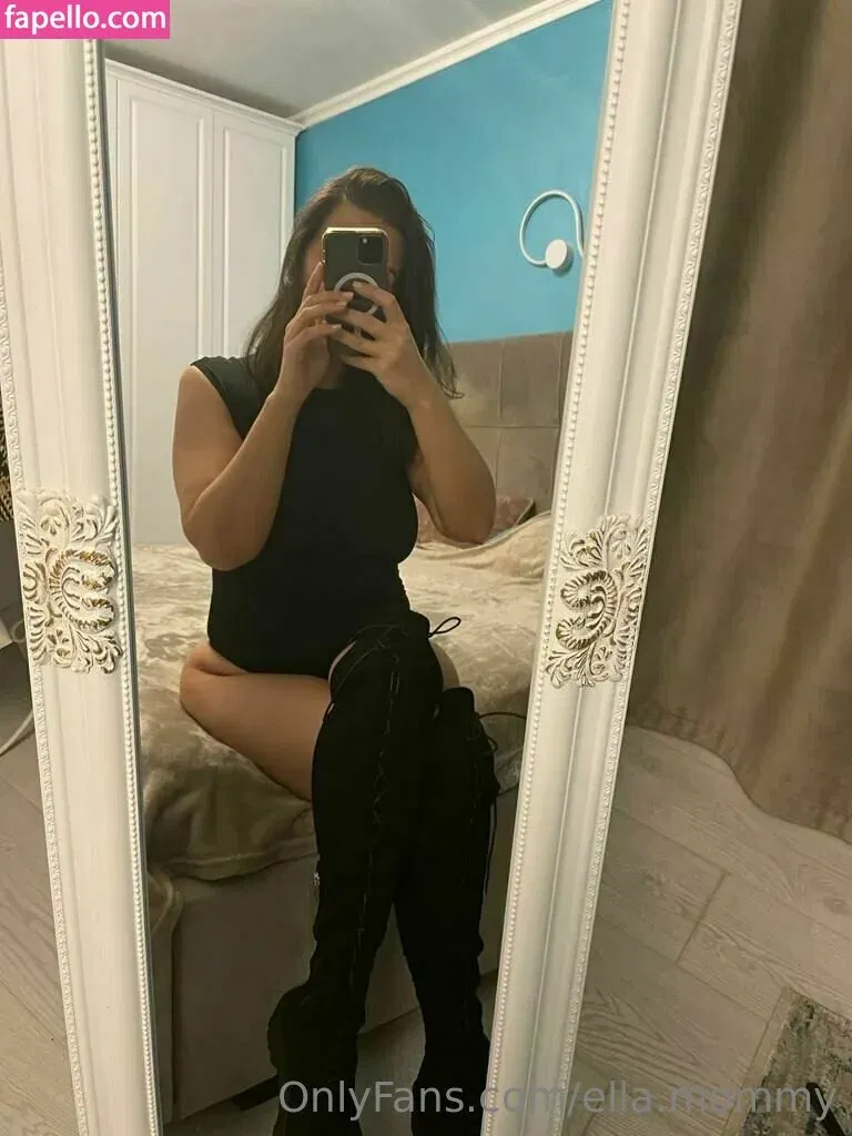 ella.mommy / mommyella Onlyfans Photo Gallery 