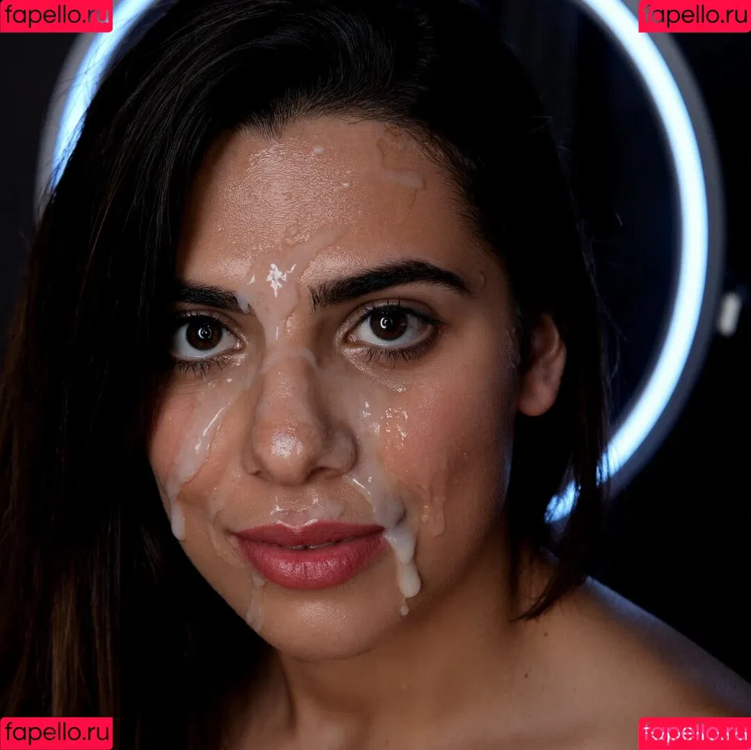 Claudia Doumit / Victoria Neuman: The Boys / claudiadoumit Onlyfans Photo Gallery 