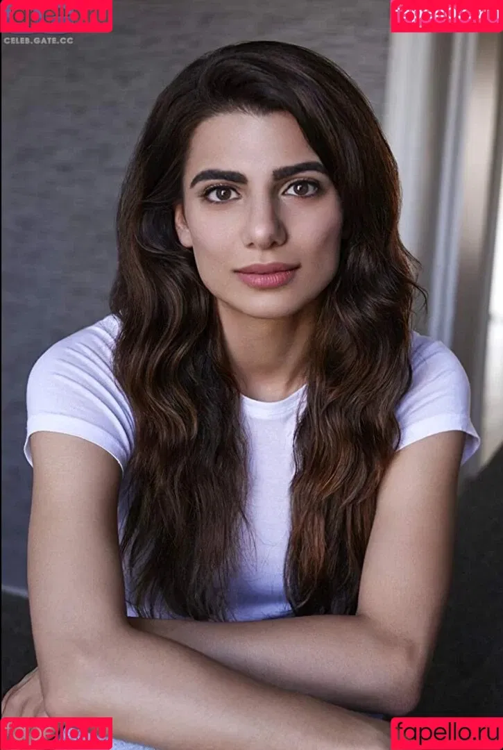 Claudia Doumit / Victoria Neuman: The Boys / claudiadoumit Onlyfans Photo Gallery 