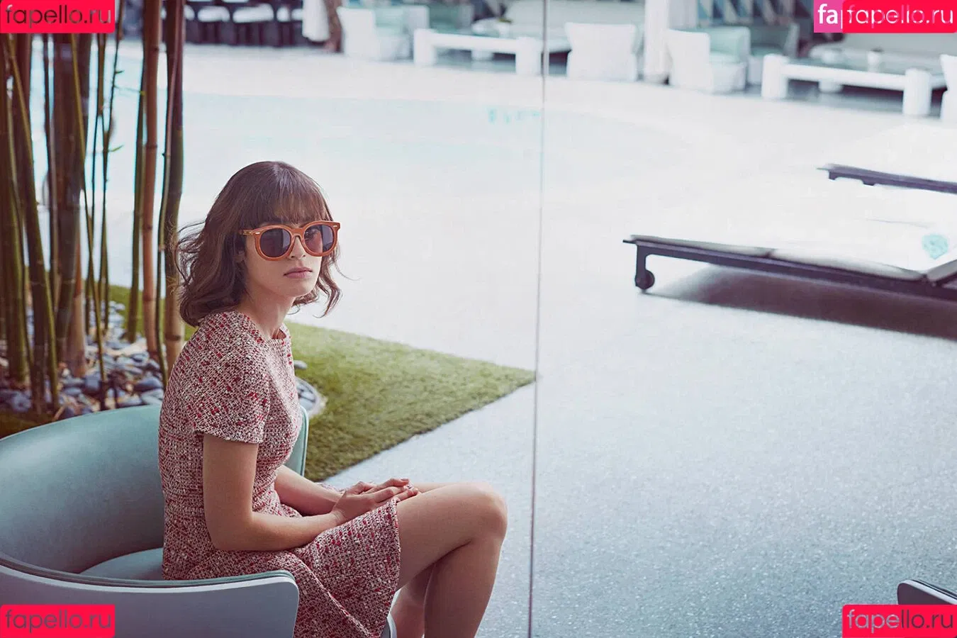 Lizzy Caplan / thelizzycaplan Onlyfans Photo Gallery 