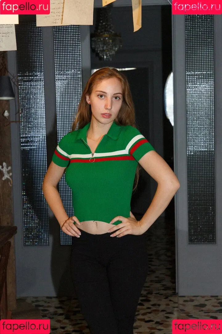 Claudia Lion / Claurilion Onlyfans Photo Gallery 