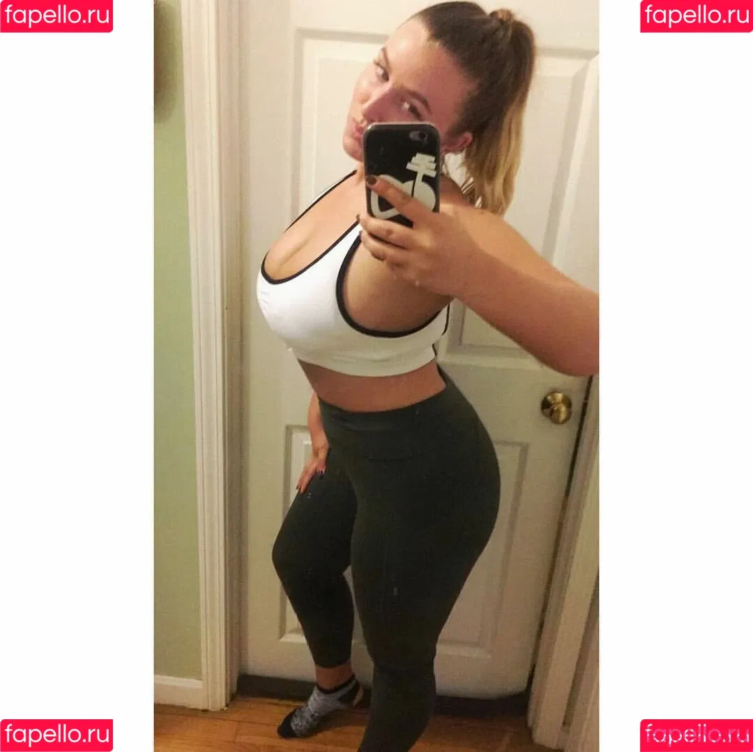 Lizzy Maguire / anight20 / lizzey_mcguire Onlyfans Photo Gallery 