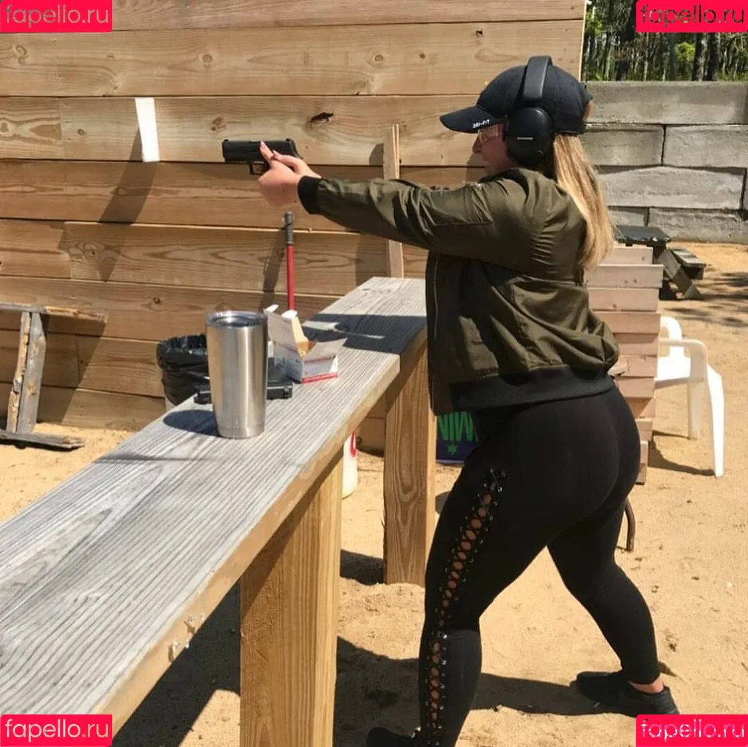 Lizzy Maguire / anight20 / lizzey_mcguire Onlyfans Photo Gallery 