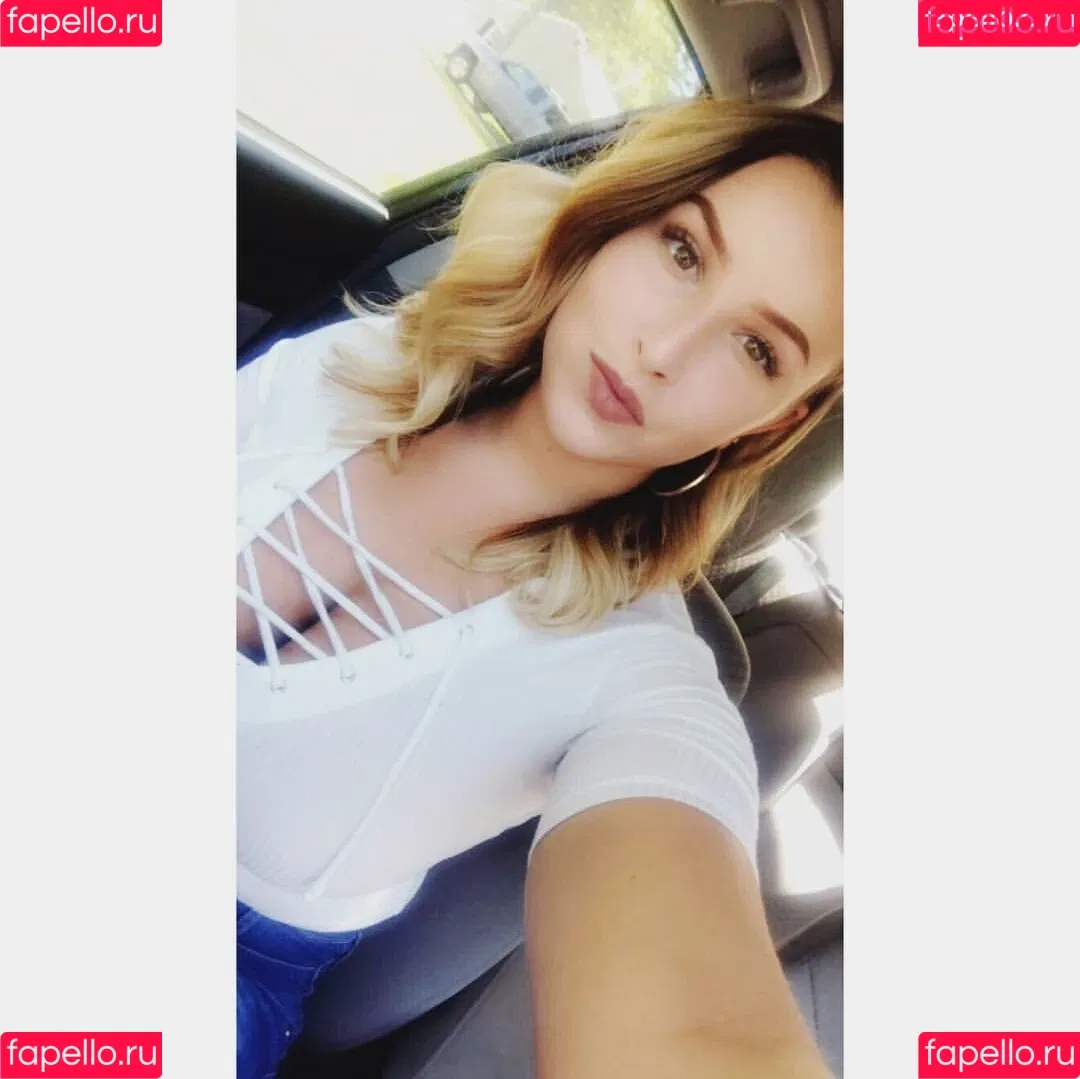 Lizzy Maguire / anight20 / lizzey_mcguire Onlyfans Photo Gallery 