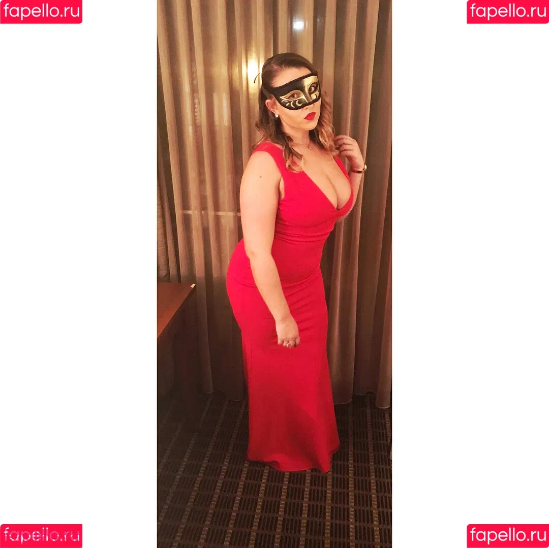 Lizzy Maguire / anight20 / lizzey_mcguire Onlyfans Photo Gallery 