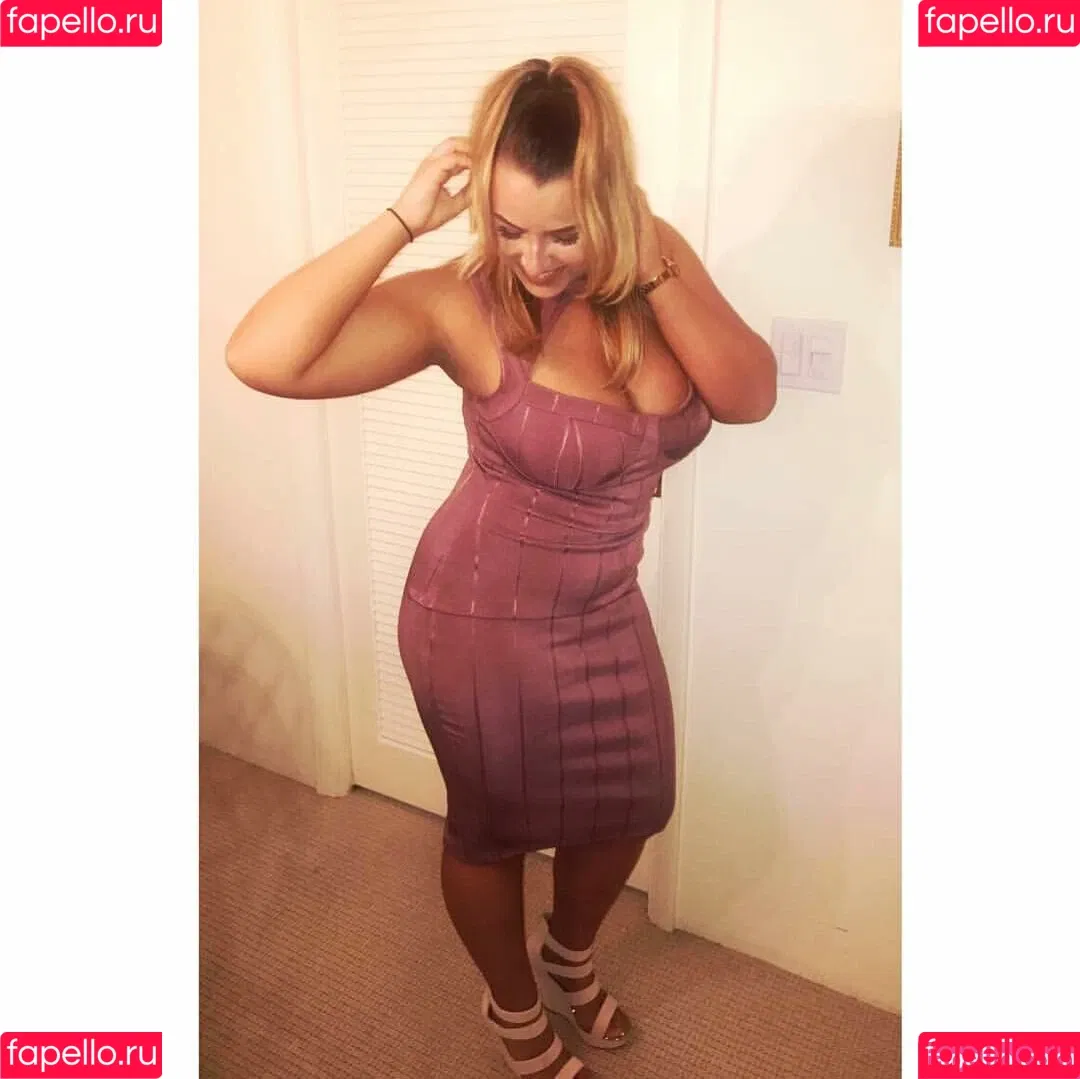 Lizzy Maguire / anight20 / lizzey_mcguire Onlyfans Photo Gallery 