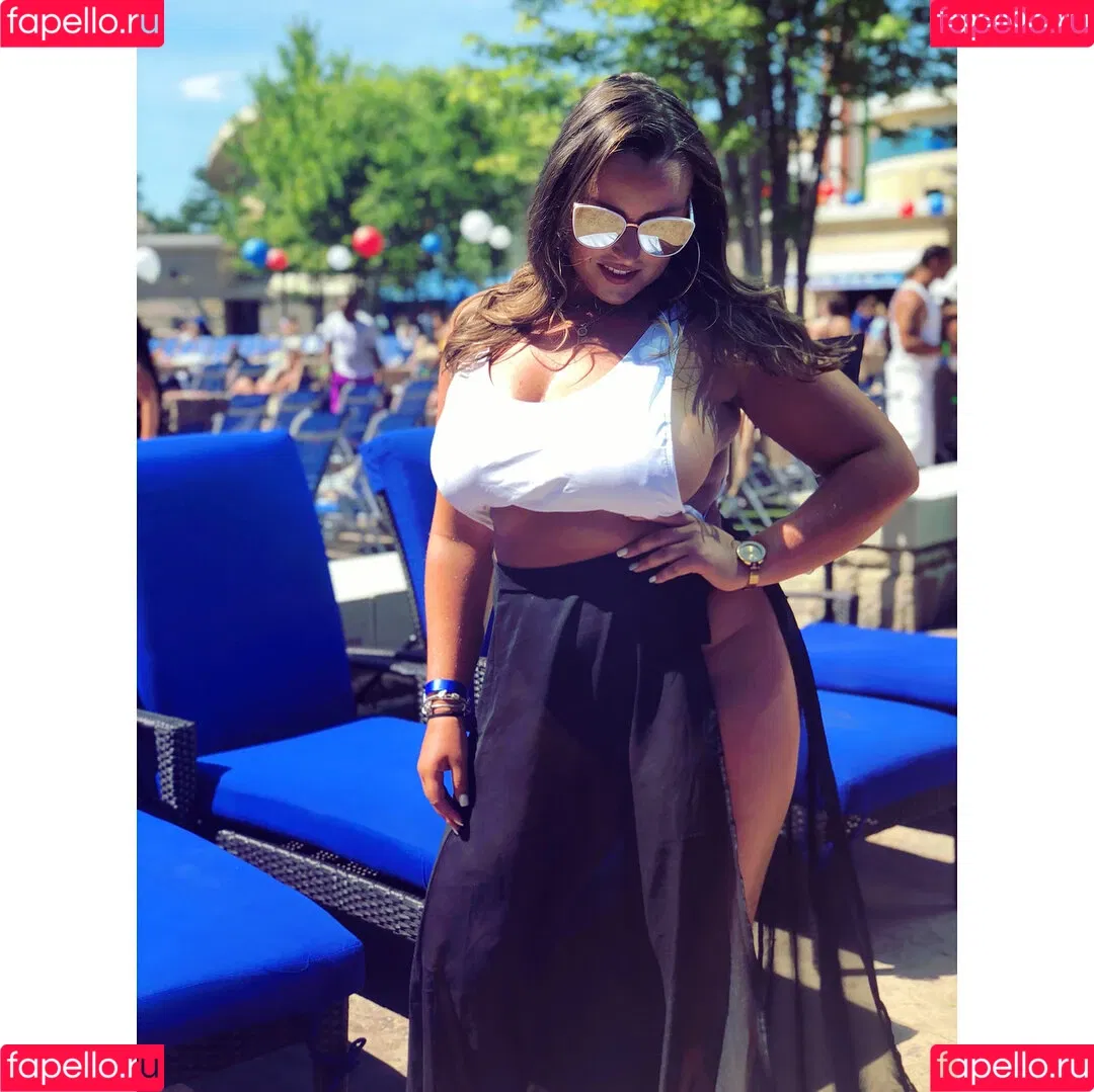 Lizzy Maguire / anight20 / lizzey_mcguire Onlyfans Photo Gallery 