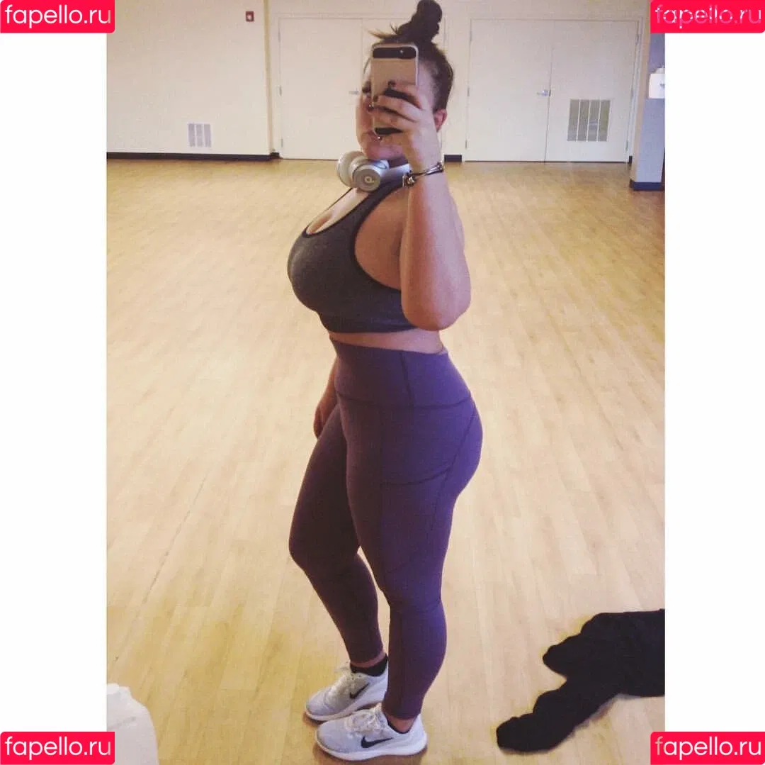 Lizzy Maguire / anight20 / lizzey_mcguire Onlyfans Photo Gallery 