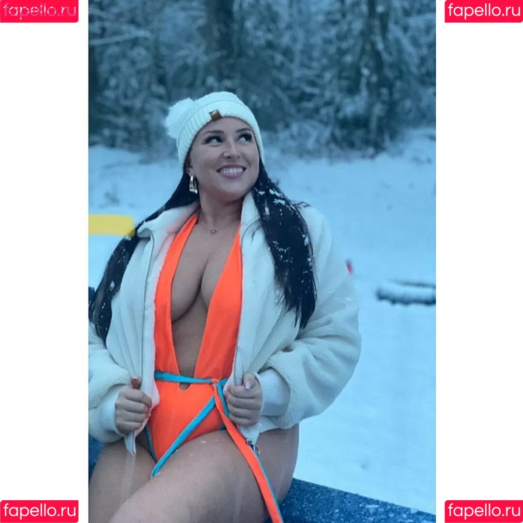 Lizzy Maguire / anight20 / lizzey_mcguire Onlyfans Photo Gallery 