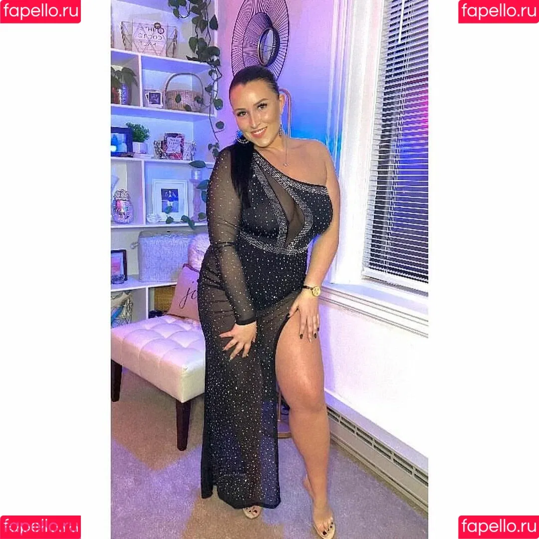 Lizzy Maguire / anight20 / lizzey_mcguire Onlyfans Photo Gallery 