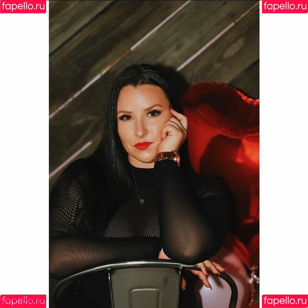 Lizzy Maguire / anight20 / lizzey_mcguire Onlyfans Photo Gallery 