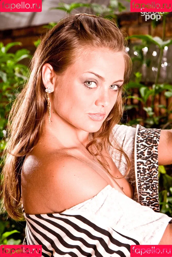 4baby2mx0 / Caren Souza Onlyfans Photo Gallery 